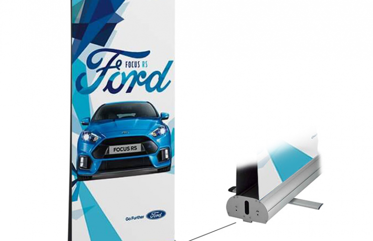 a retractable banner stand