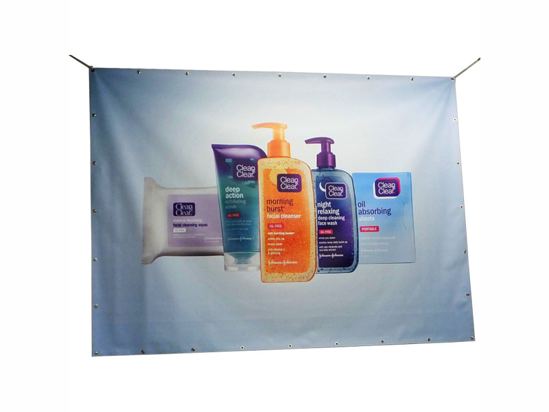 Trade Show Graphics 101: How to Design Displays People Actually Notice